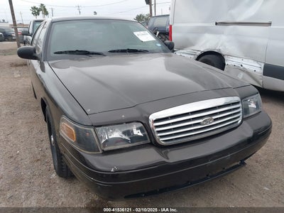 FORD CROWN VICTORIA 2011