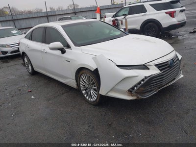 TOYOTA AVALON HYBRID 2020