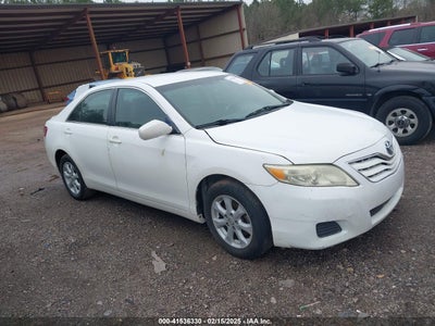 TOYOTA CAMRY 2011
