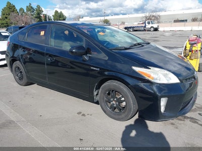 TOYOTA PRIUS 2014