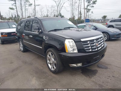 CADILLAC ESCALADE ESV 2011