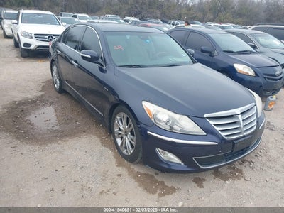 HYUNDAI GENESIS 2012