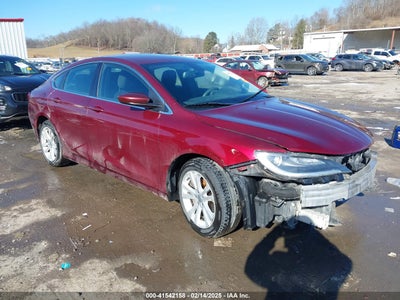 CHRYSLER 200 2015