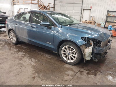 FORD FUSION HYBRID 2019