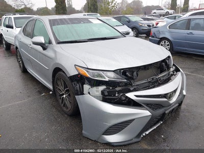 TOYOTA CAMRY 2018