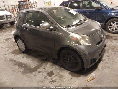 SCION IQ 2012