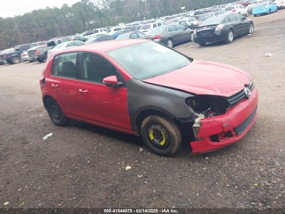 VOLKSWAGEN GOLF 2011