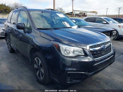 SUBARU FORESTER 2017