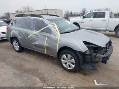 SUBARU OUTBACK 2010