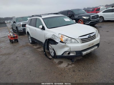 SUBARU OUTBACK 2012