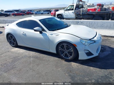SCION FR-S 2015
