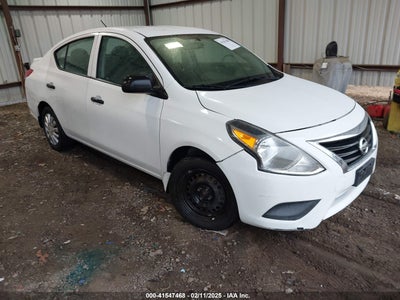 NISSAN VERSA 2015