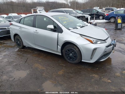 TOYOTA PRIUS 2019