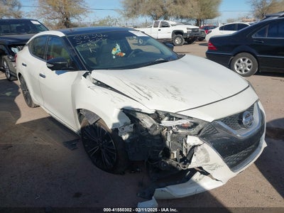 NISSAN MAXIMA 2017