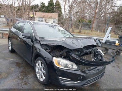 VOLVO V60 2016