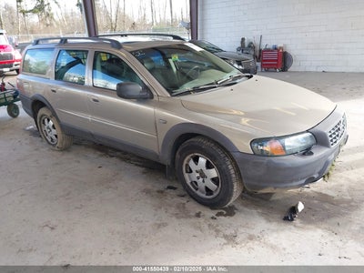 VOLVO XC70 2003