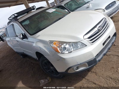 SUBARU OUTBACK 2012