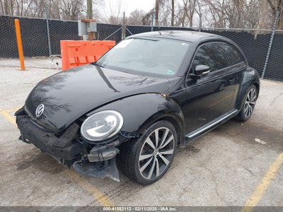 VOLKSWAGEN BEETLE 2012