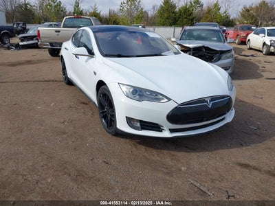 TESLA MODEL S 2014