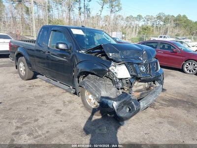 NISSAN FRONTIER 2011