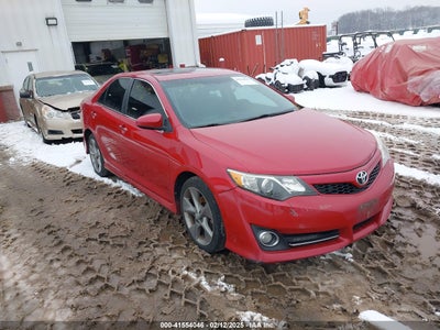 TOYOTA CAMRY 2012