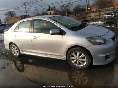TOYOTA YARIS 2010