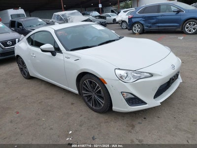 SCION FR-S 2015