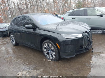 BMW IX 2024