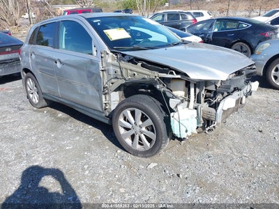 MITSUBISHI OUTLANDER SPORT 2015