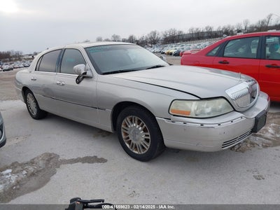 LINCOLN TOWN CAR 2006