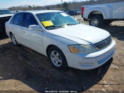 TOYOTA AVALON 2000