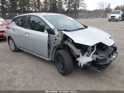NISSAN LEAF 2018
