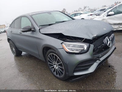 MERCEDES-BENZ GLC 300 2021