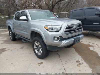 TOYOTA TACOMA 2017
