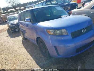 SCION XB 2010