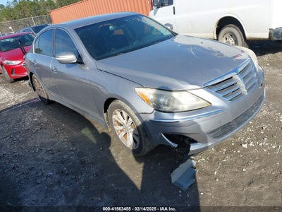 HYUNDAI GENESIS 2013