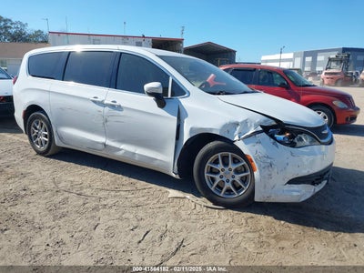 CHRYSLER PACIFICA 2018