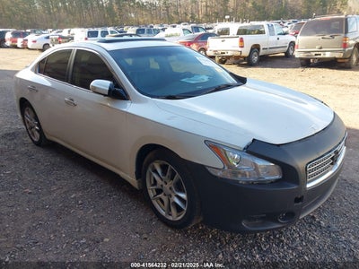 NISSAN MAXIMA 2011