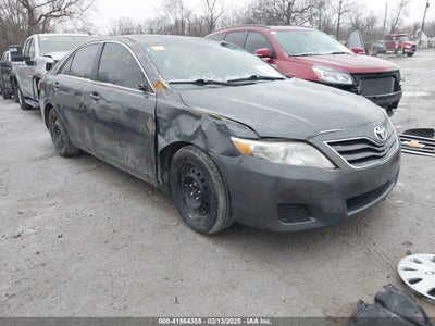 TOYOTA CAMRY 2010