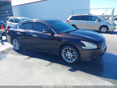 NISSAN MAXIMA 2011