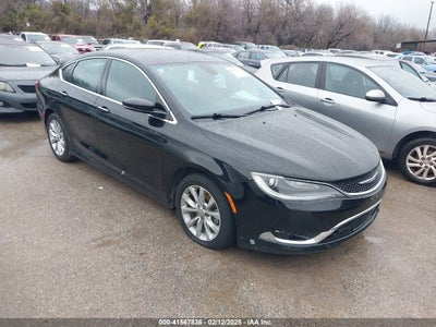 CHRYSLER 200 2015