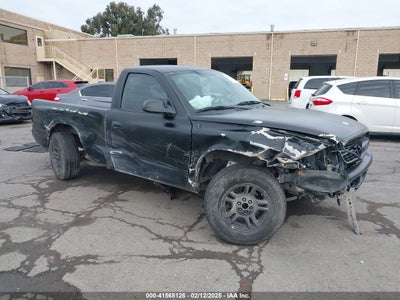 DODGE DAKOTA 2004