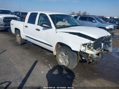DODGE DAKOTA 2005