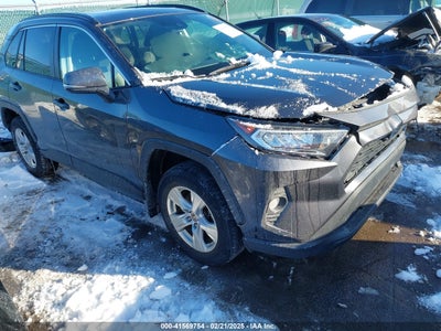 TOYOTA RAV4 2021