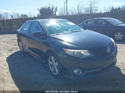 TOYOTA CAMRY 2014