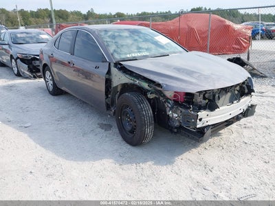 TOYOTA CAMRY HYBRID 2024