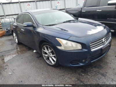 NISSAN MAXIMA 2009