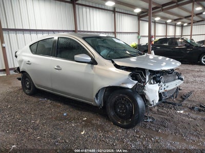 NISSAN VERSA 2019