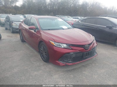 TOYOTA CAMRY 2018