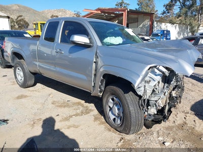 TOYOTA TACOMA 2017